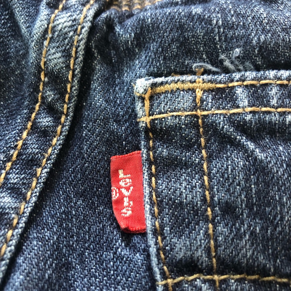 Boy’s Levi’s 505 Regular Jeans - Picture 13 of 16
